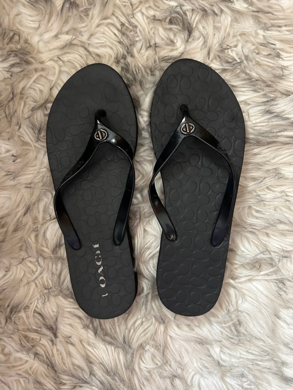 Coach Black Logo-Textured Patent Strap Flip Flop Sandals